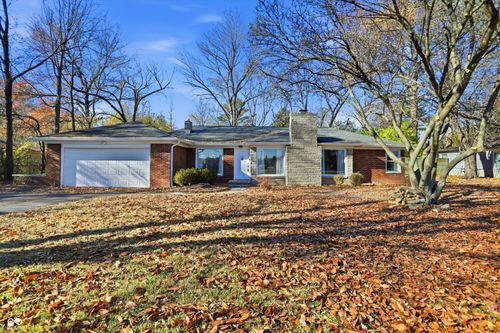 7026 Spring Mill Rd, Indianapolis, IN, 46260-4249 | Card Image