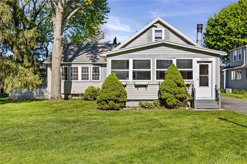 311 Cobb Ter, Brighton, NY, 14620-3345 | Card Image