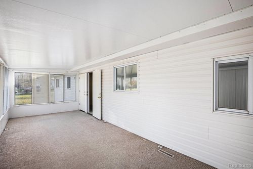 7230 Harvard Ave, Mount Morris, MI, 48458-2143 | Card Image