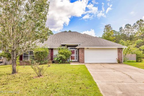 13601 Virginia St, Vancleave, MS, 39565-6942 | Card Image