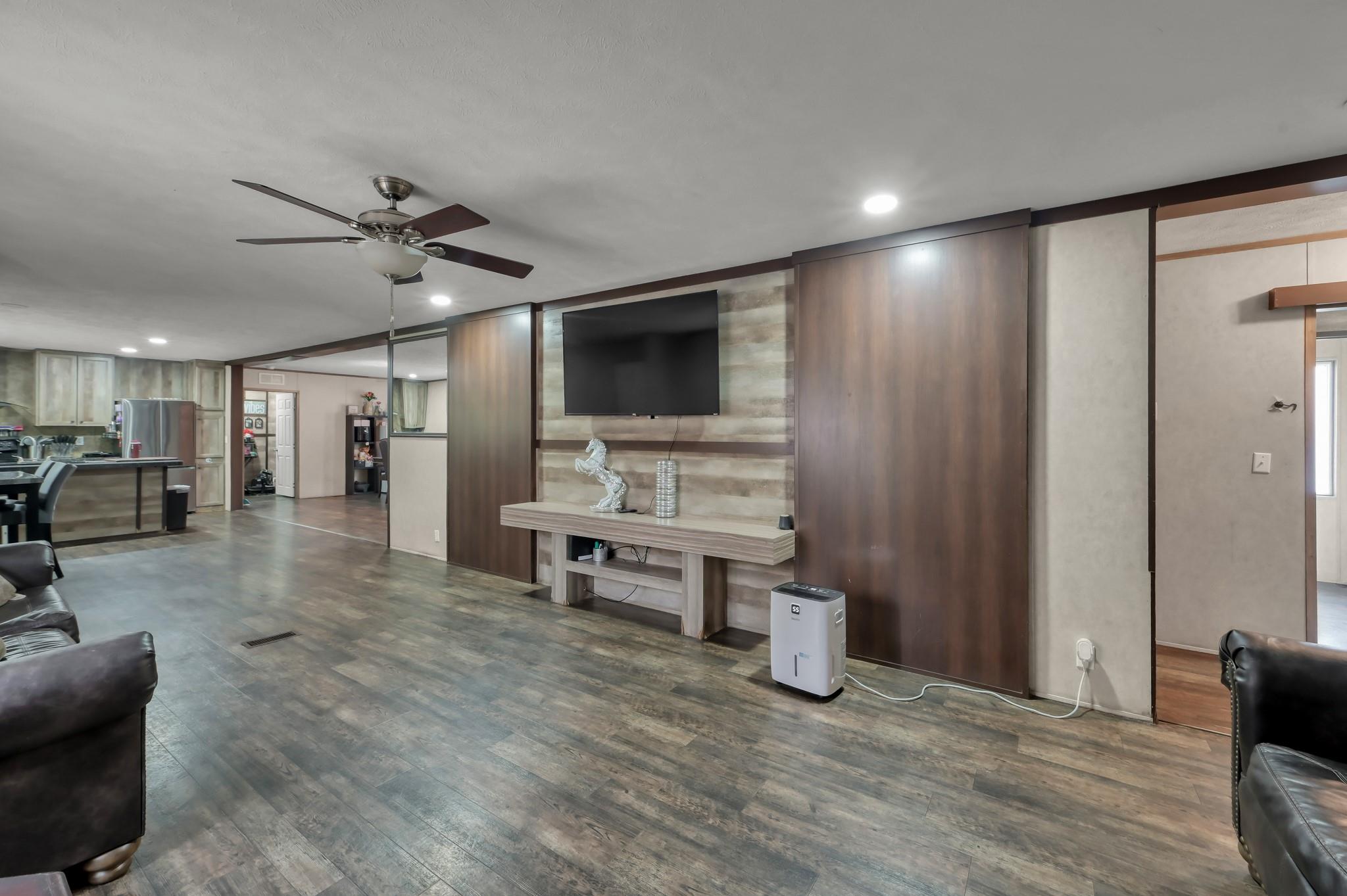 Residential in New Caney 3