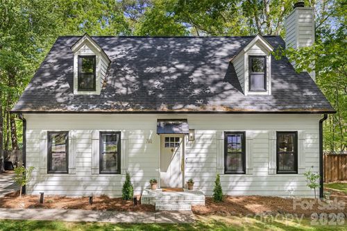 7802 Pinetuck Ln, Waxhaw, NC, 28173-8956 | Card Image