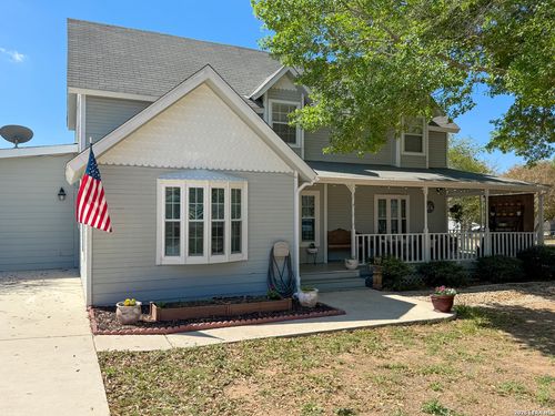 702 County Road 6612, Devine, TX, 78016-4160 | Card Image