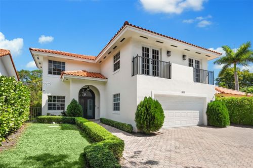 911-911 Sw 57th Ave, Coral Gables, FL, 33144-5019 | Card Image