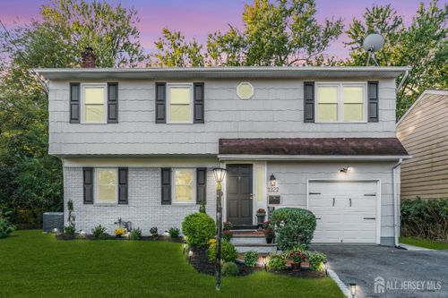 1322 Marcella Dr, Union, NJ, 07083-6243 | Card Image