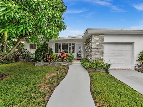 8866 Dickens Ave, Surfside, FL, 33154-3359 | Card Image