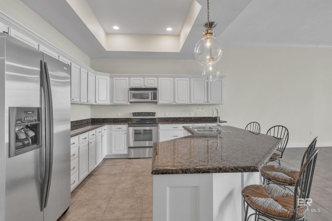 Kitchen | Image 19