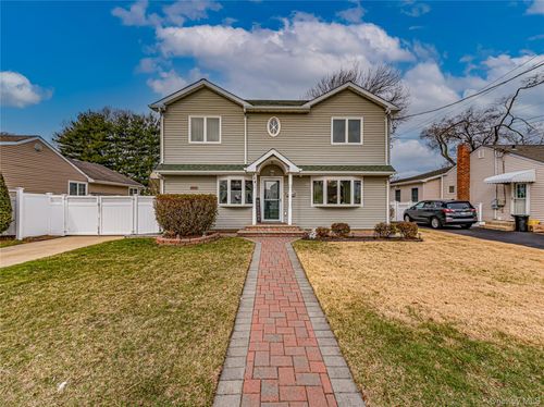 150 Park Ln, Massapequa, NY, 11758-4309 | Card Image