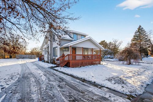 611 W Flint St, Davison, MI, 48423-1007 | Card Image