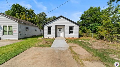 1317 Elm, Texarkana, TX, 75501 | Card Image