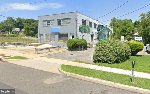 3210 Rhode Island Ave, MOUNT RAINIER, MD, 20712-2035 | Card Image