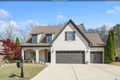 366 Strathaven Dr, PELHAM, AL, 35124-6282 | Card Image