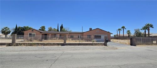 5785 W Russell Rd, Las Vegas, NV, 89118-2003 | Card Image