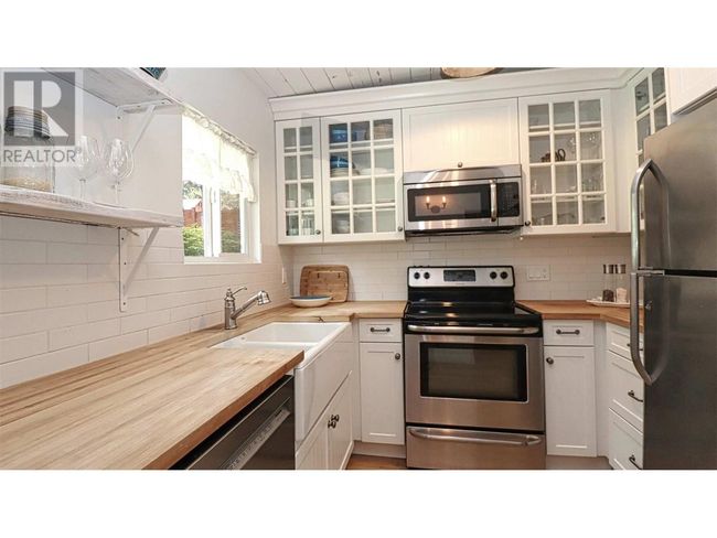 1065 Little Shuswap Lake Rd, House other with 2 bedrooms, 2 bathrooms and 8 parking in Chase BC | Image 19
