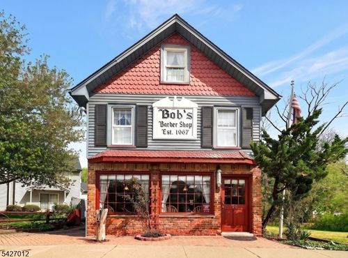 90 Hamburg Tpke, Bloomingdale, NJ, 07403-1265 | Card Image