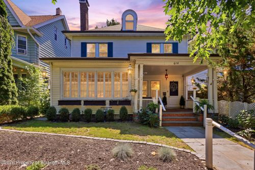 614 Taylor Ave, Scranton, PA, 18510-1817 | Card Image