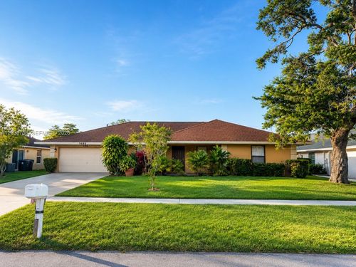 1800 Wisteria St, Wellington, FL, 33414-8609 | Card Image