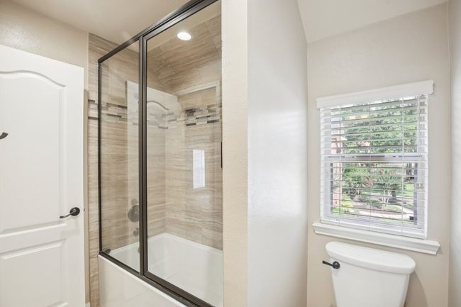 6611 Haughton Dr, House other with 4 bedrooms, 3 bathrooms and 3 parking in Spring TX | Image 27