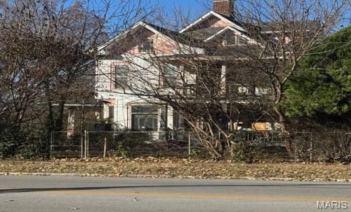 2006 N Douglas Ave, Springfield, MO, 65803-1532 | Card Image