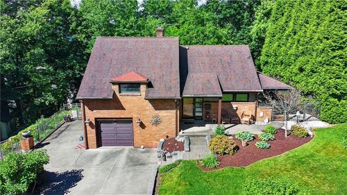 1 Kingsford Dr, Pittsburgh, PA, 15202-1029 | Card Image
