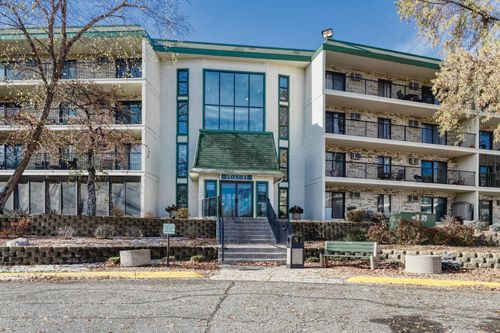 apt-217-10501 Cedar Lake Rd, Minnetonka, MN, 55305-3303 | Card Image
