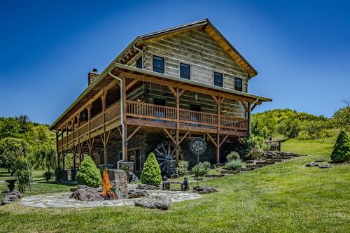 262 Red Tailed Hawk Road, Banner Elk, NC, 28604 | Card Image