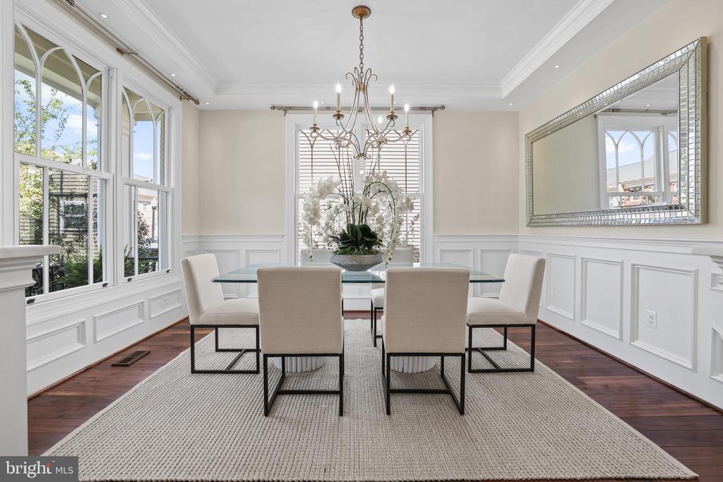 Residential in ARLINGTON 5