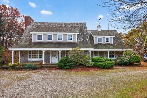 332 Us-6, Truro, MA, 02666 | Card Image