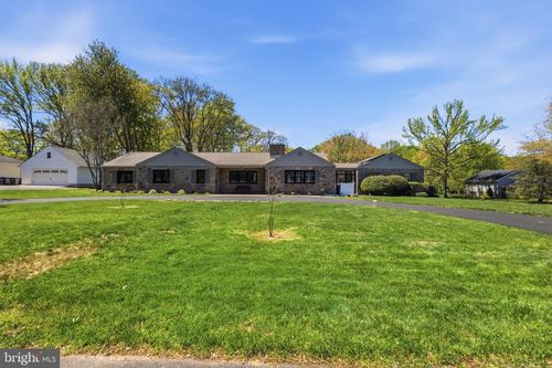 1105 Hillside Blvd, WILMINGTON, DE, 19803-4209 | Card Image