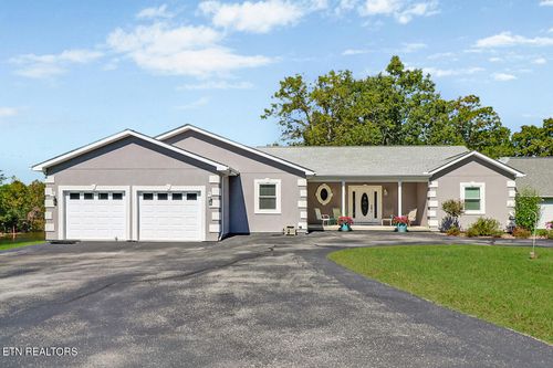 9419 Cherokee Trl, Crossville, TN, 38572-3525 | Card Image