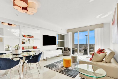 902-450 N Federal Hwy, Boynton Beach, FL, 33435-4184 | Card Image