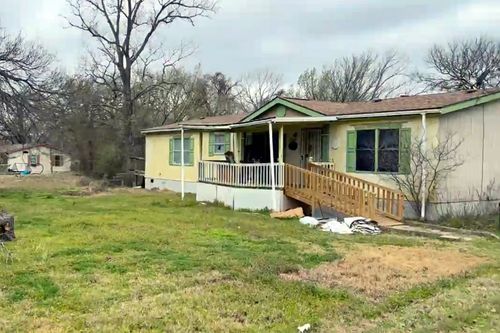 231 Beaver Ln, Waco, TX, 76705-4956 | Card Image