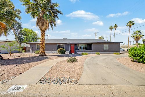1202 W Hazelwood St, Phoenix, AZ, 85013-2646 | Card Image