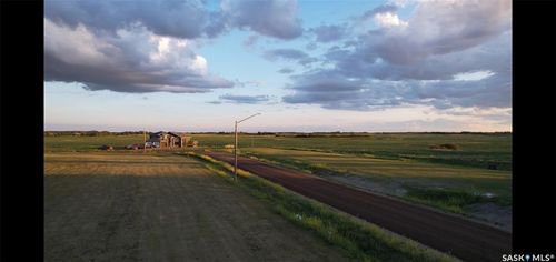 806 Heritage Cres, Whitewood, SK, S0G | Card Image