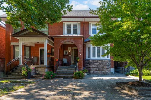 432 Crawford St, Toronto, ON, M6G3J6 | Card Image