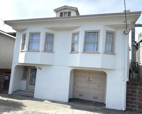 227 Lux Ave, South San Francisco, CA, 94080 | Card Image