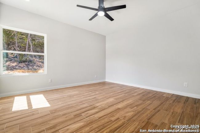 1381 Overbrook Ln, House other with 3 bedrooms, 2 bathrooms and null parking in Spring Branch TX | Image 15