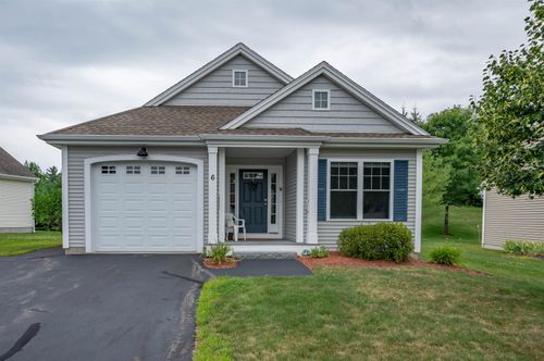 6 Elystan Cir, Nashua, NH, 03064-1262 | Card Image