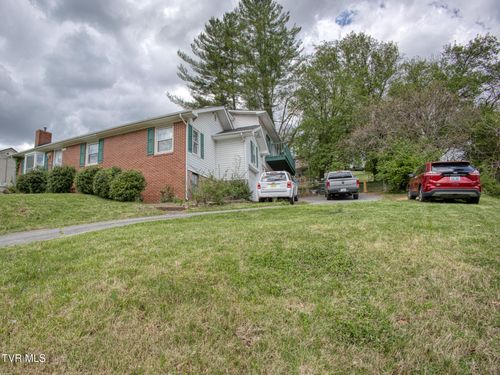 1721 Siam Road, Elizabethton, TN, 37643 | Card Image