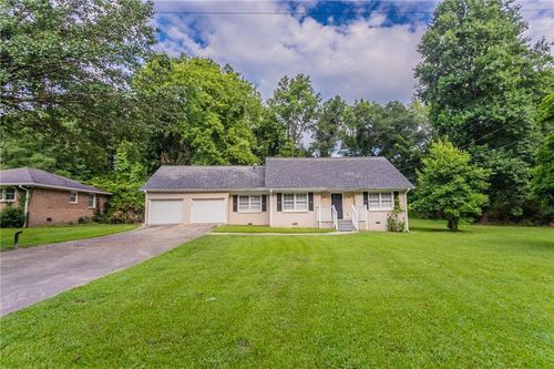 542 Hasty Dr, Lithia Springs, GA, 30122-2313 | Card Image