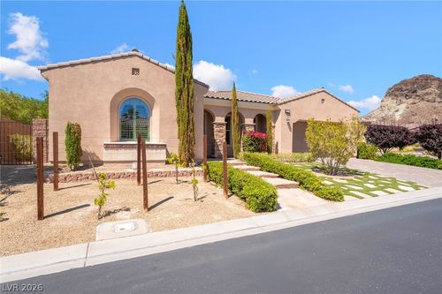 2 Lago Turchino Ct, Henderson, NV, 89011-3158 | Card Image