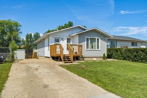 9410 80 Ave, Grande Prairie, AB, T8V5J4 | Card Image