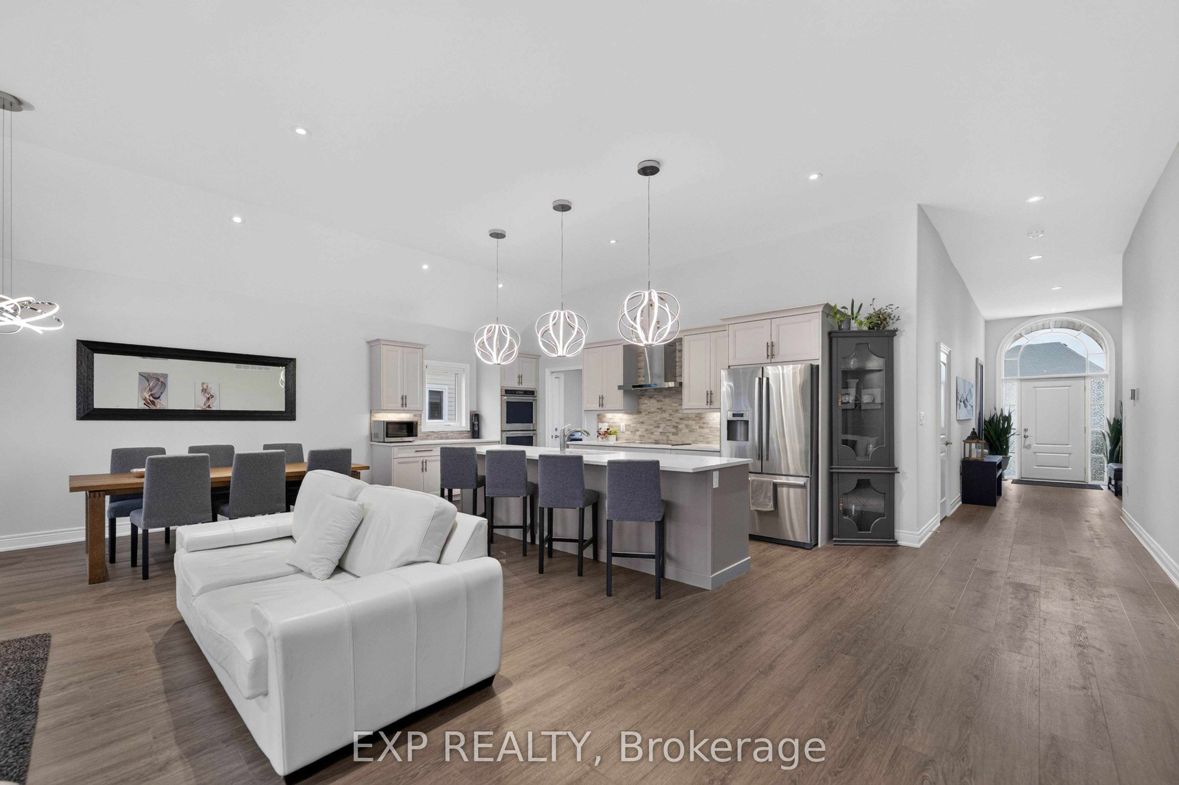 Residential in Fort Erie 5