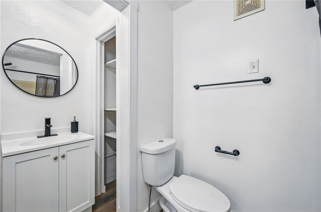 Updated vanity & toilet | Image 18