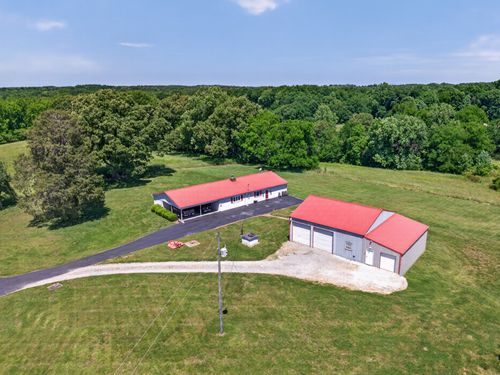 37 Old Mclemore Rd, Taft, TN, 38488-5112 | Card Image