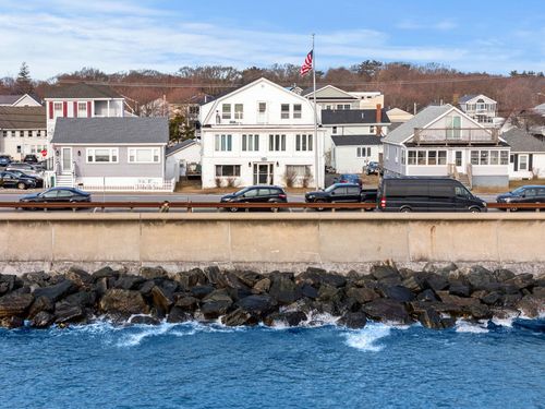753 Ocean Blvd, Hampton, NH, 03842-4311 | Card Image