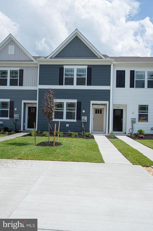 130 Willowtree Ln, FRUITLAND, MD, 21826-1760 | Card Image