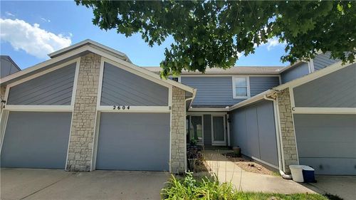 unit-b-2604 S Peck Ct, Independence, MO, 64055-2086 | Card Image