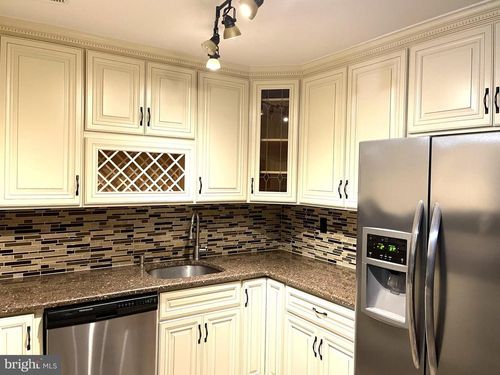 44 Spyglass Ct, East Windsor, NJ, 08520-1264 | Card Image