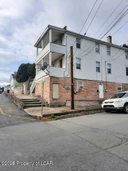 2nd-floor-401 1st St, Plymouth, PA, 18651-1617 | Card Image